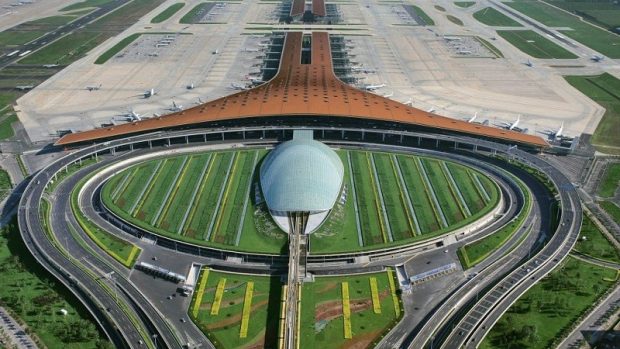 Vé máy bay đi Trung Quốc đáp xuống sân bay Bắc Kinh hiện đại nhất